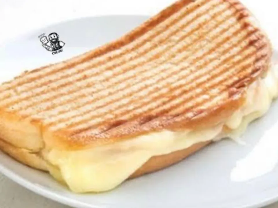 Kaşarlı tost