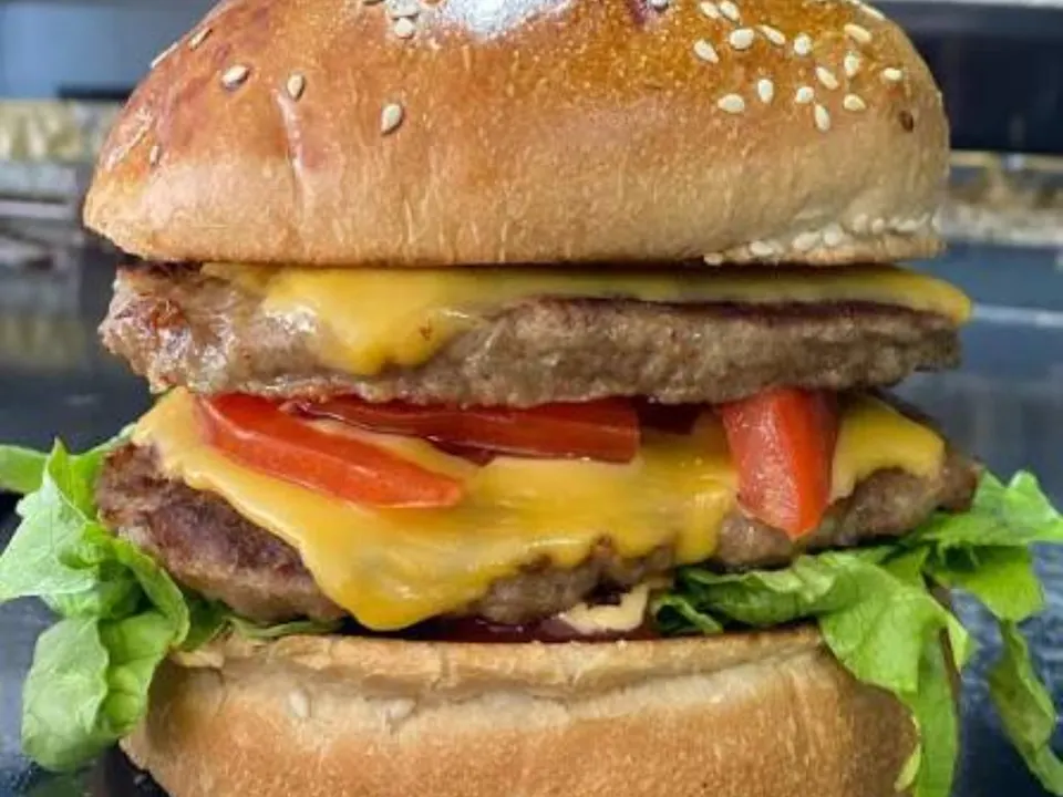 Green Beach Burger