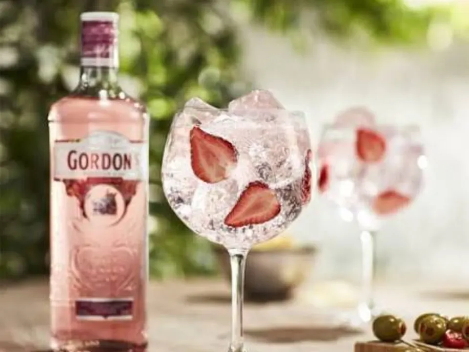 Pink Gin Kadeh