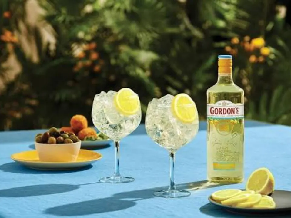 Sicilian Lemon Gin kadeh
