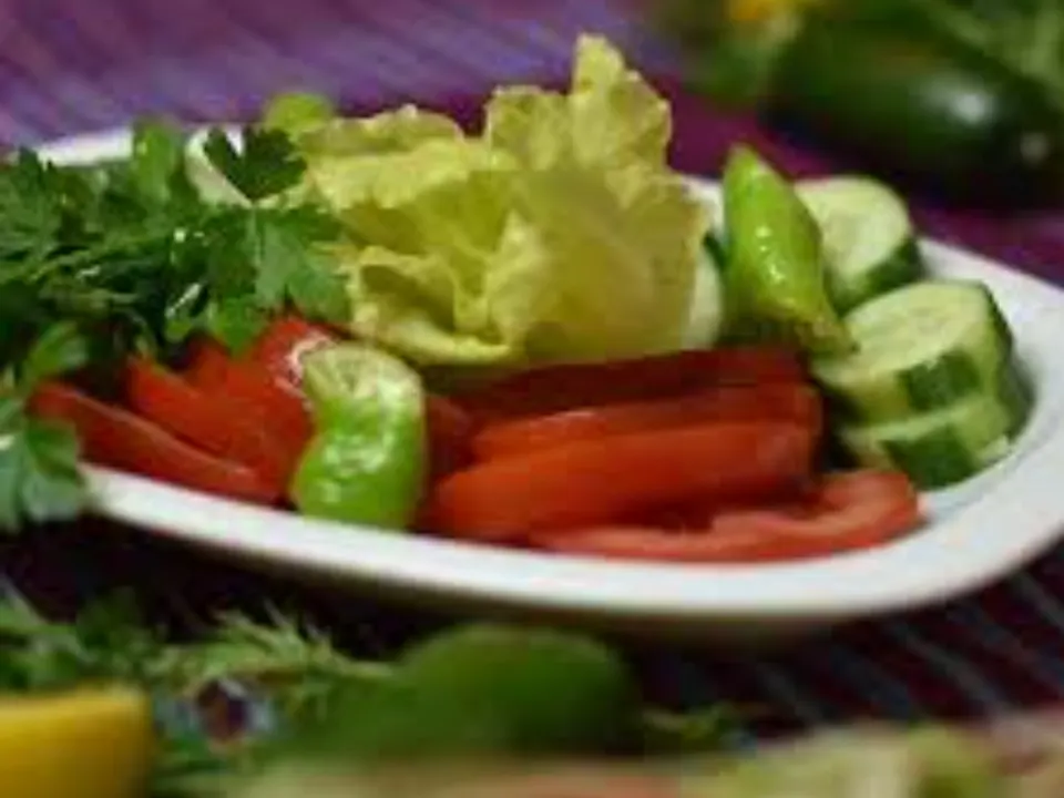 Söğüş Salata